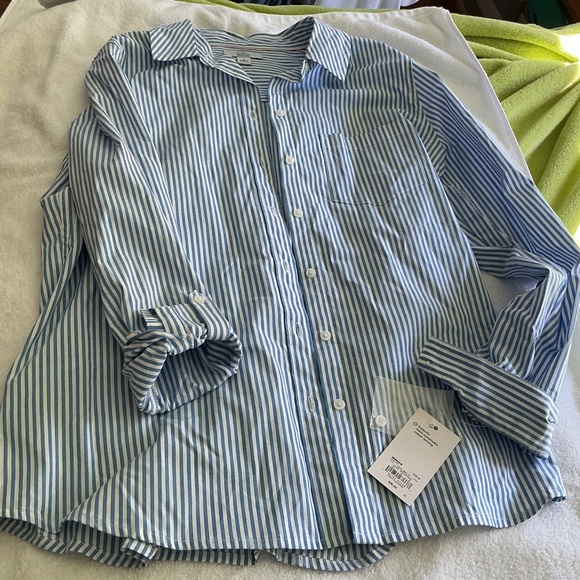 Long sleeve button down striped shirt - Picture 5 of 5